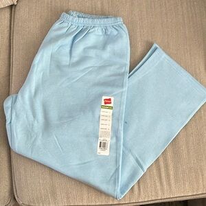 NWT, Petite Sweatpants